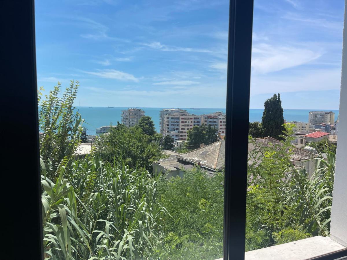 Nostalgic Sea View Apartments Durrës Extérieur photo